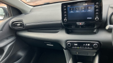 Toyota Yaris 1.5 Hybrid Design 5dr CVT Hybrid Hatchback